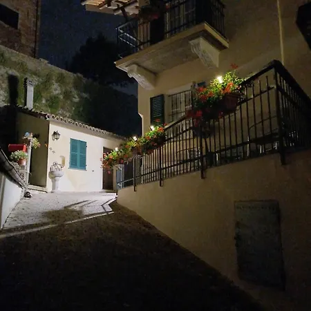 Sant' Andrea Historic House Дом отдыха Каламандрана